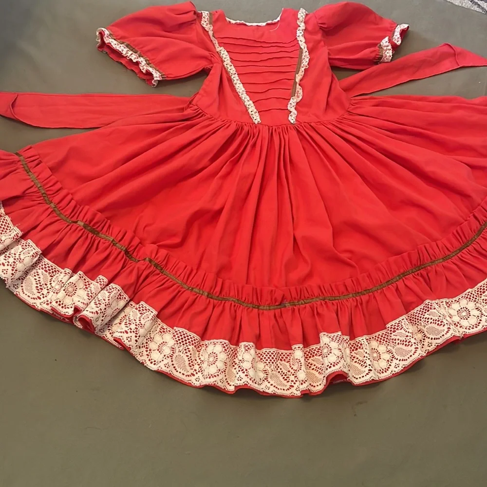 FOLKLORIC BEAUTIFULL Ruffled Girls DRESS - Picture 2 of 13